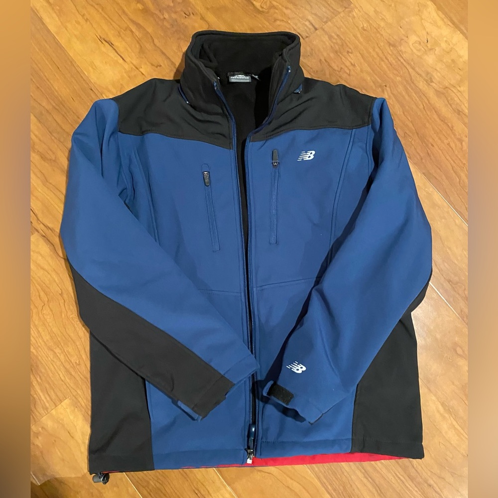 Men’s New Balance mid weight jacket size large